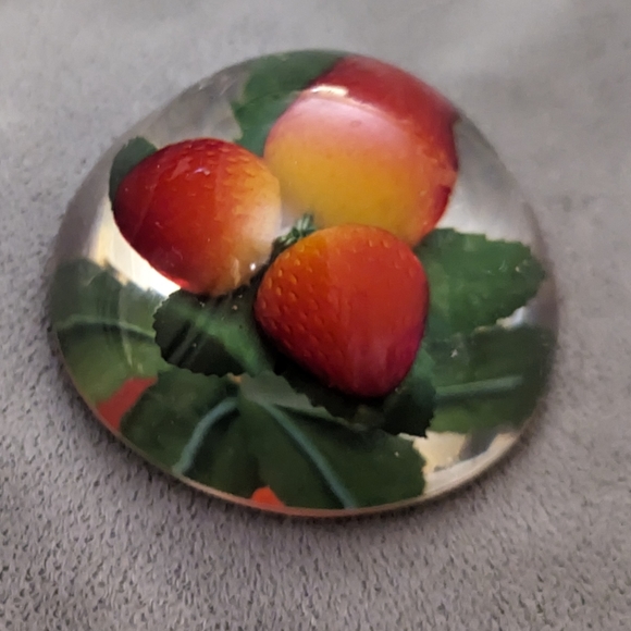 Vintage Domed Lucite Paperweight with Strawberries - Picture 3 of 9